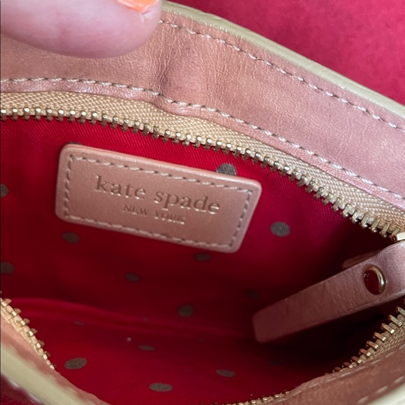 Kate Spade Metallic Gold Coin /Card holder With Keyring Has Scratches outside - Picture 7 of 7